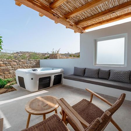 Oliving Mykonos Luxury Suites Klouvas Bagian luar foto