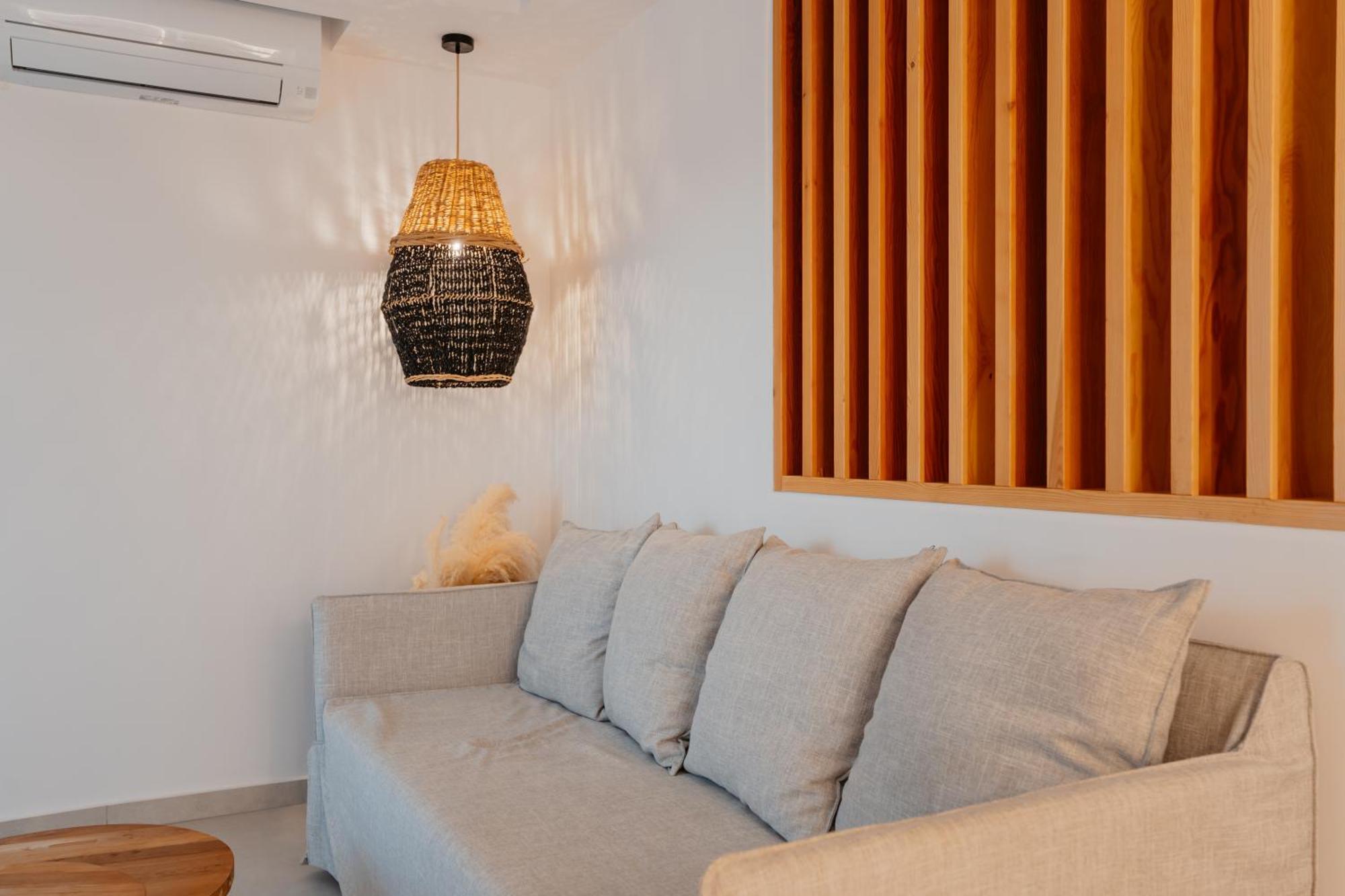 Oliving Mykonos Luxury Suites Klouvas Bagian luar foto