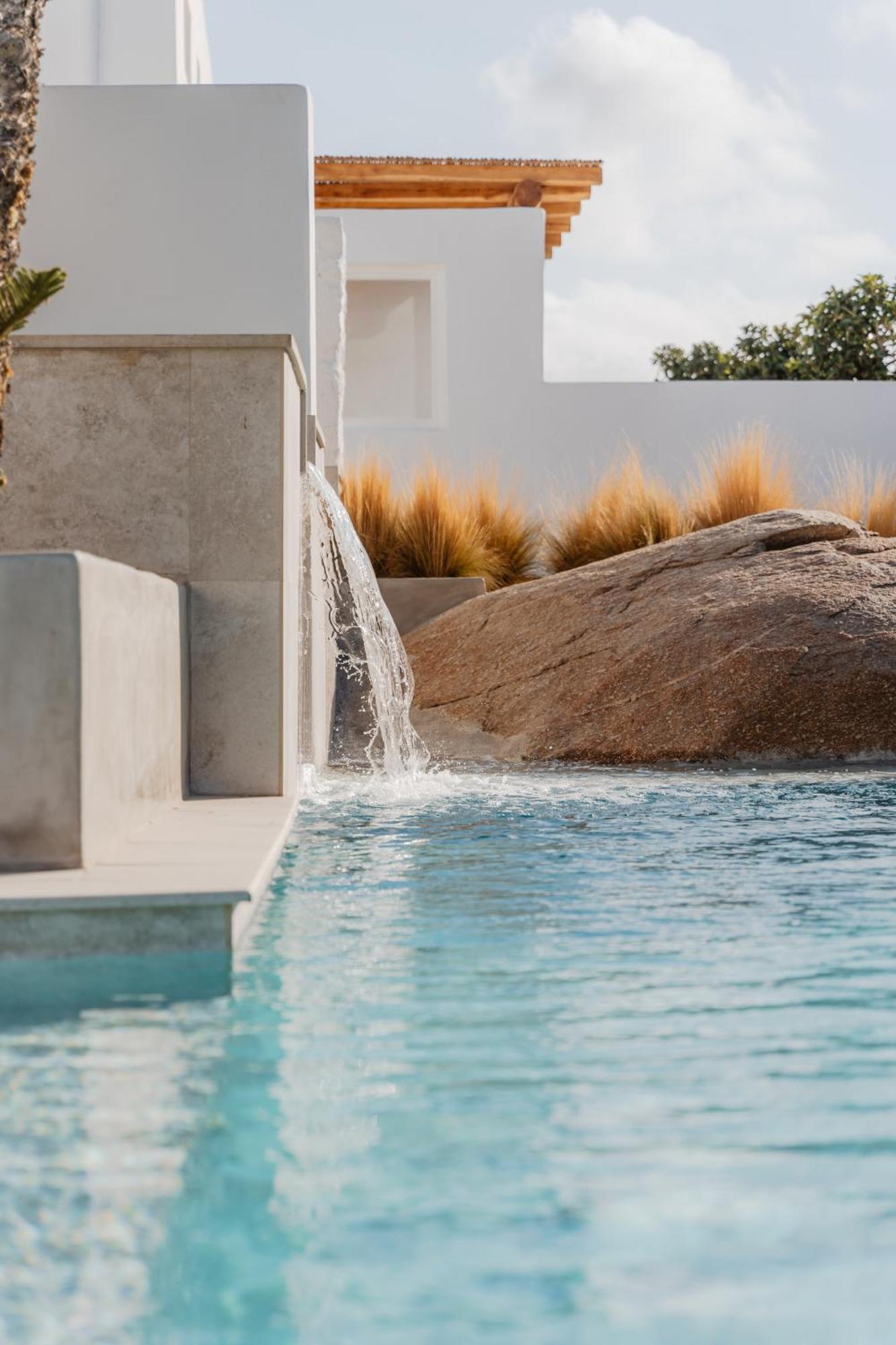 Oliving Mykonos Luxury Suites Klouvas Bagian luar foto