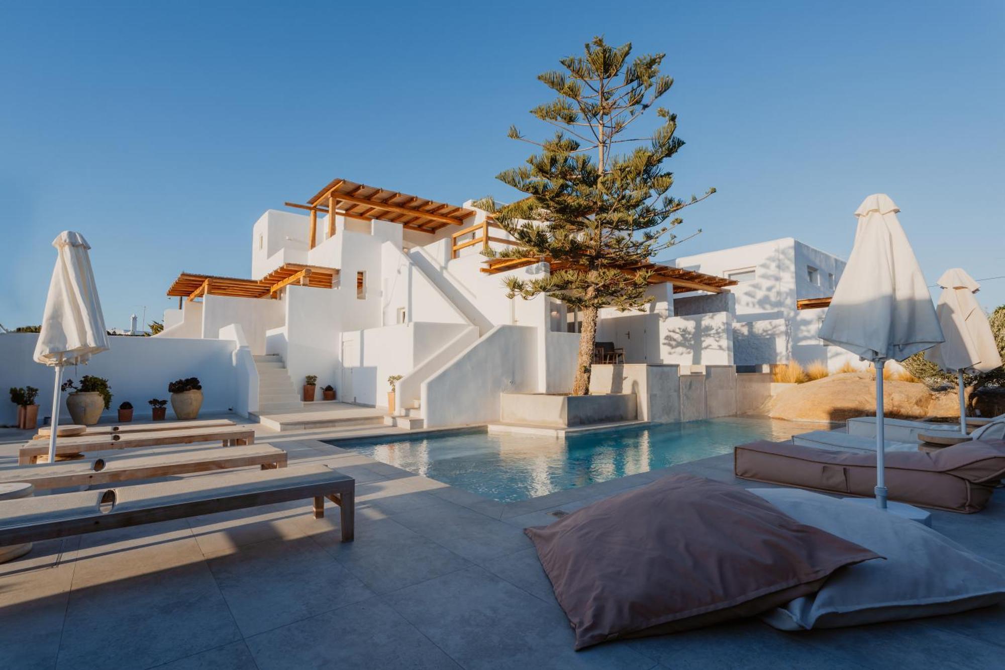 Oliving Mykonos Luxury Suites Klouvas Bagian luar foto