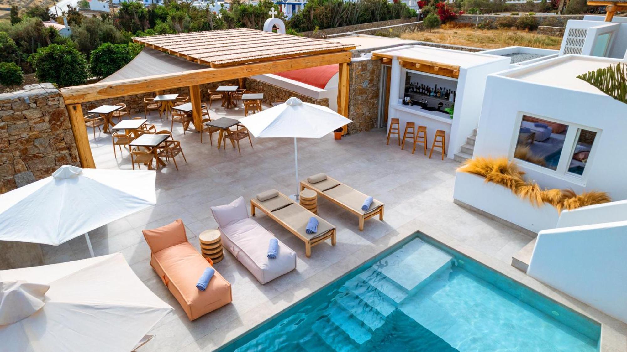 Oliving Mykonos Luxury Suites Klouvas Bagian luar foto