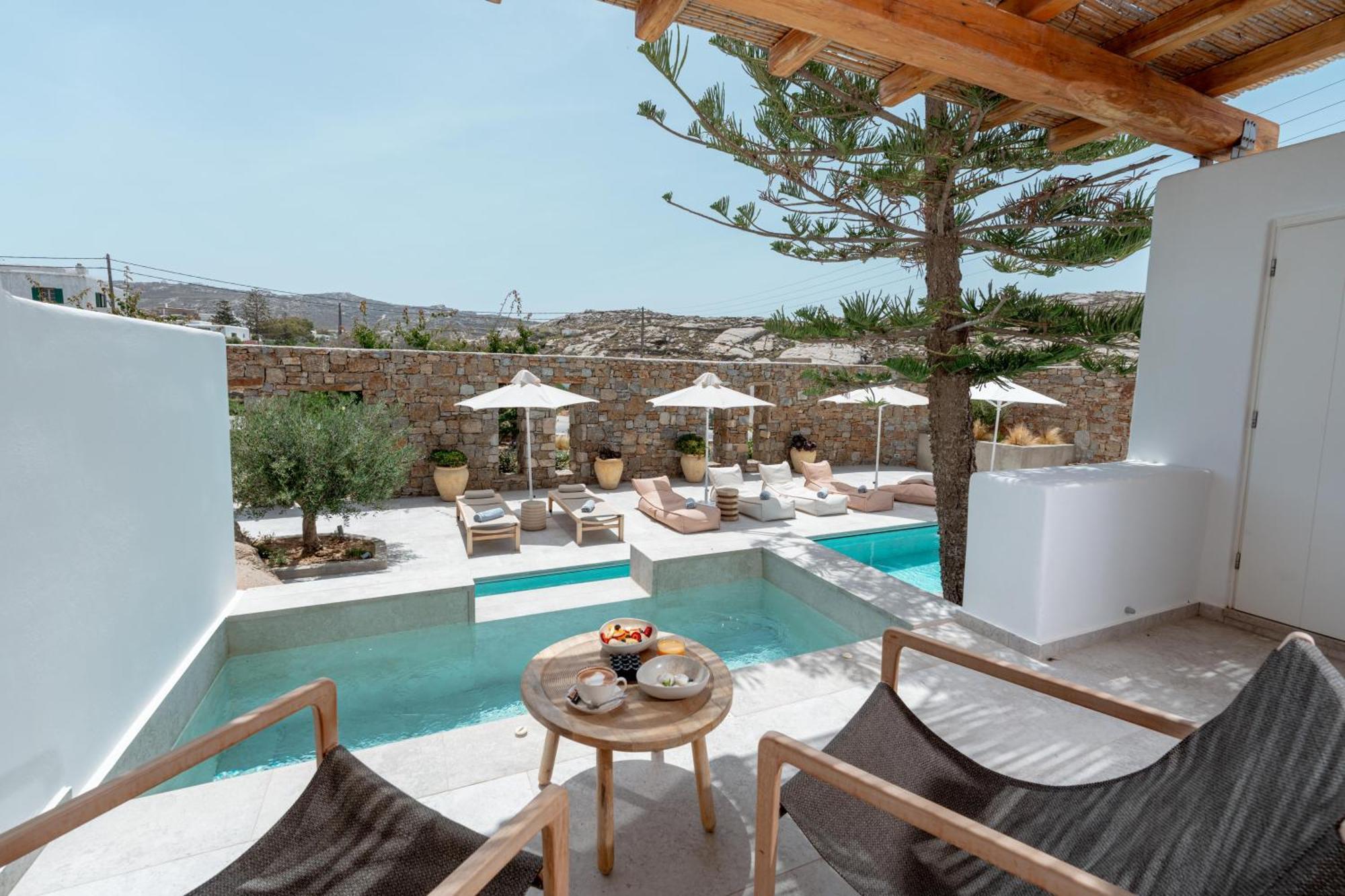 Oliving Mykonos Luxury Suites Klouvas Bagian luar foto