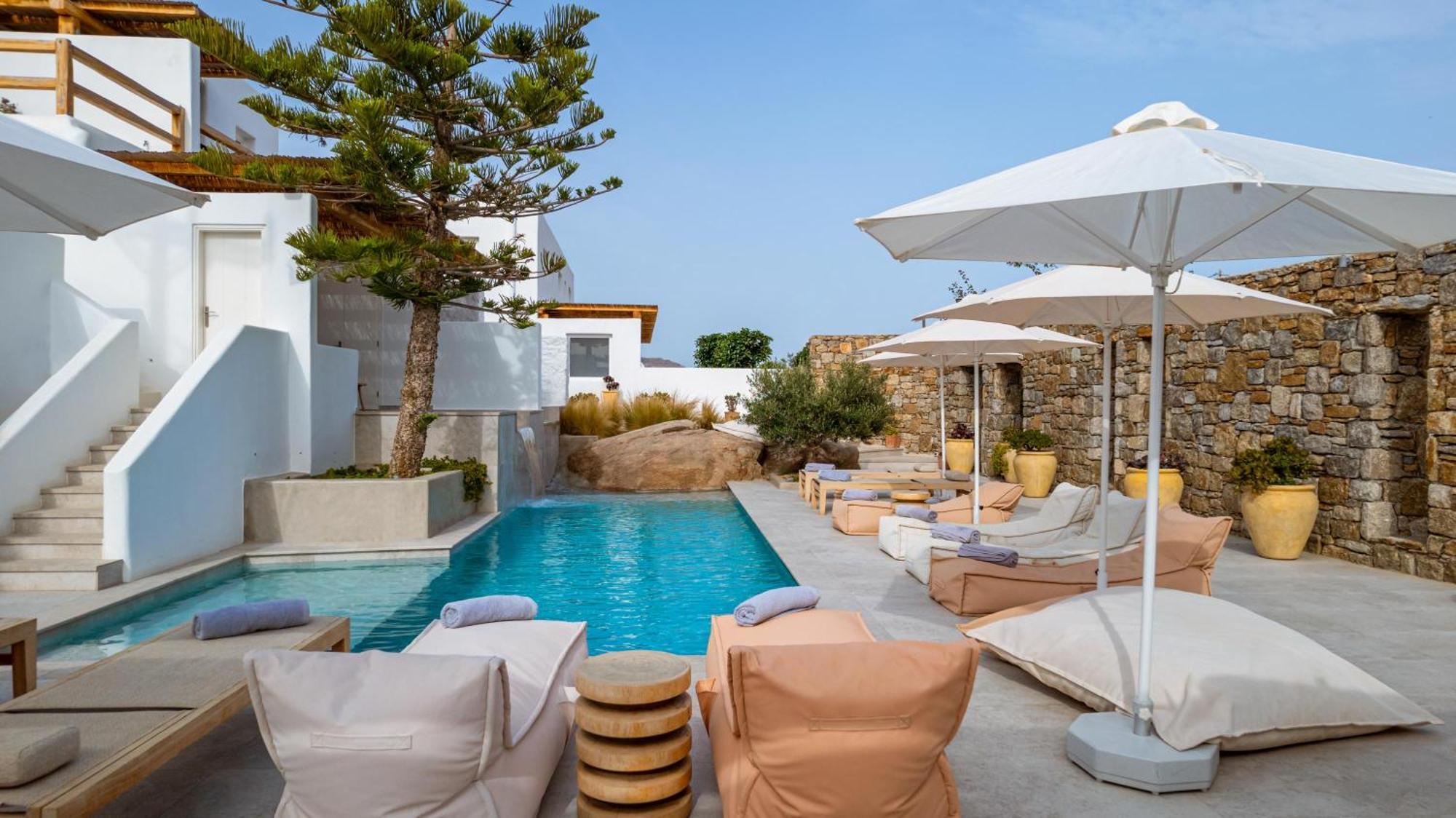 Oliving Mykonos Luxury Suites Klouvas Bagian luar foto